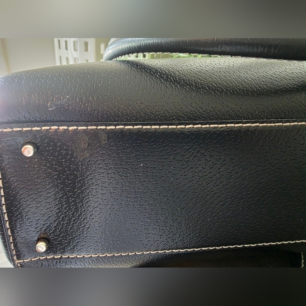 Kate Spade Smooth Black Leather Tote With Small Zip Around  Bi Fold Wallet - Picture 12 of 16